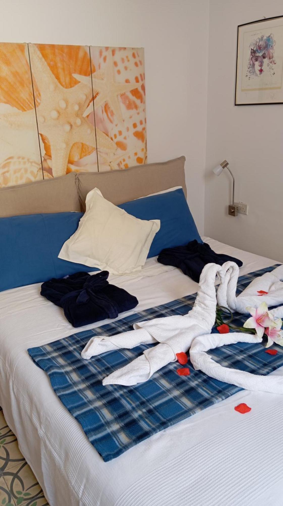 Corto Maltese Hotel Cospicua Exterior photo