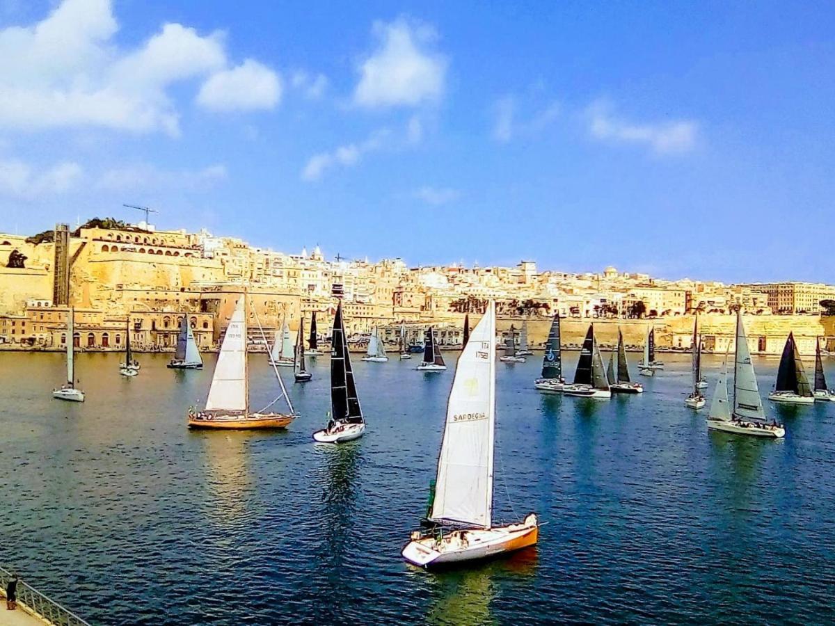 Corto Maltese Hotel Cospicua Exterior photo